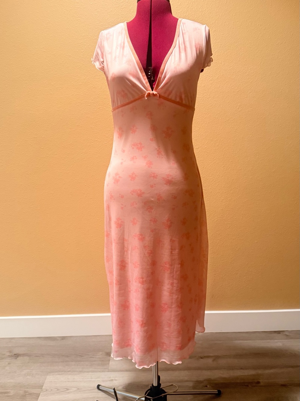 Soft Pink Floral V-Neck Dress